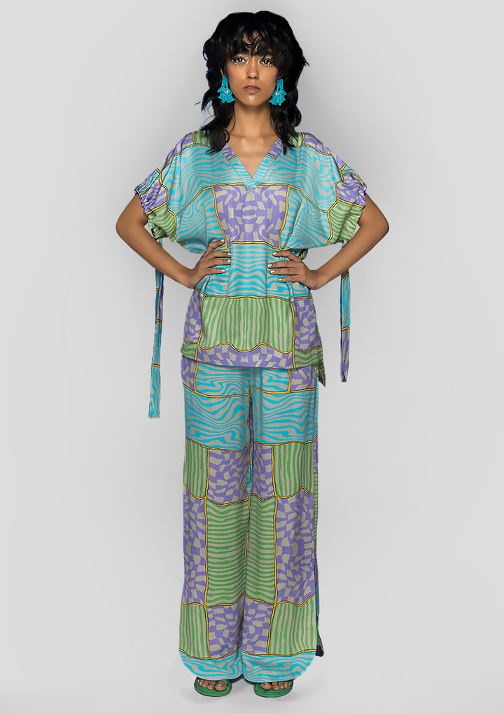 ILAAKE LONG LINE TOP