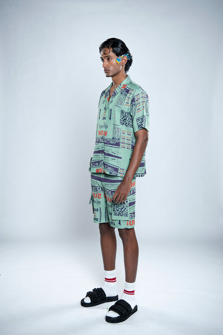 Calendar bowling shirt + Calender shorts
